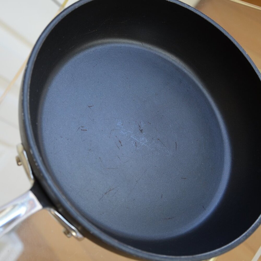 All Clad HA1 Expert Cookware, Nonstick Fry Pan 8 inch - Picture 6 of 12
